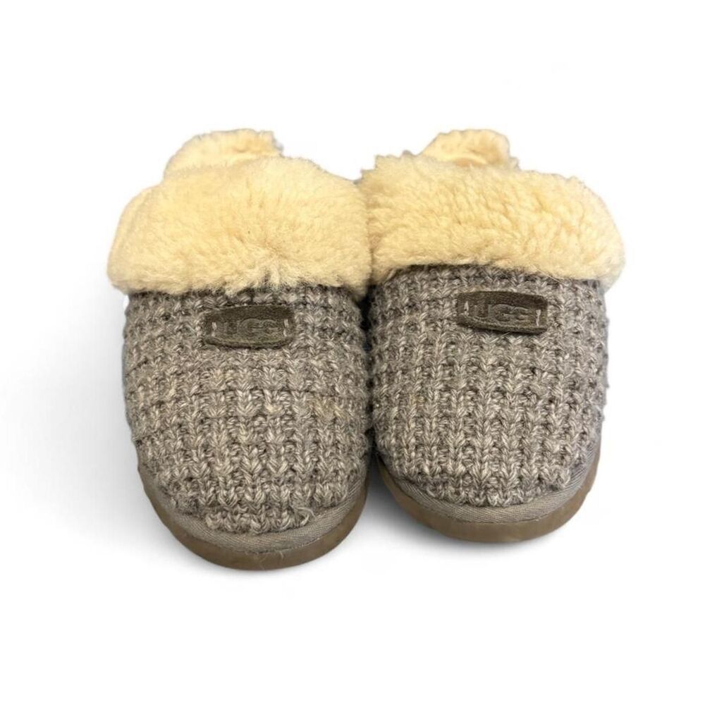 Y2K Womens Ugg Coquette Knit Slippers SZ 8